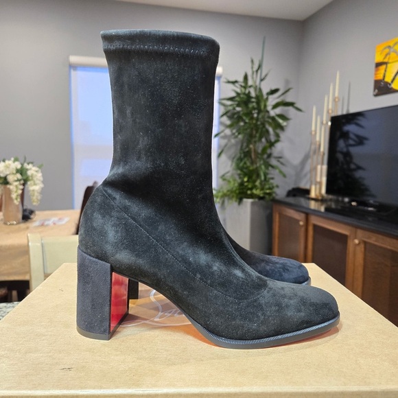 NEW Christian Louboutin Stretchadoxa 70mm Heels Black Suede Boots Size 37 - Picture 8 of 12